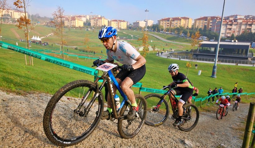 Vadide BMX ve MTB mücadelesi aynı anda