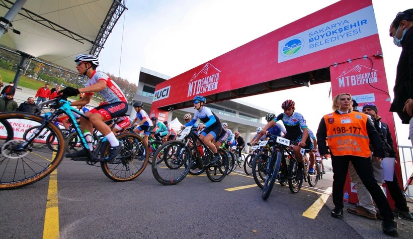 Vadide BMX ve MTB mücadelesi aynı anda