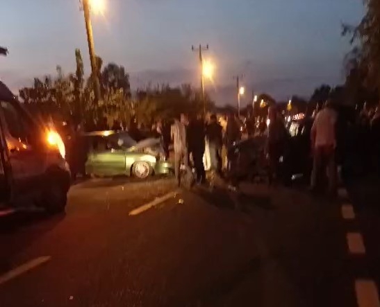 Vakıf'ta feci kaza 7 yaralı