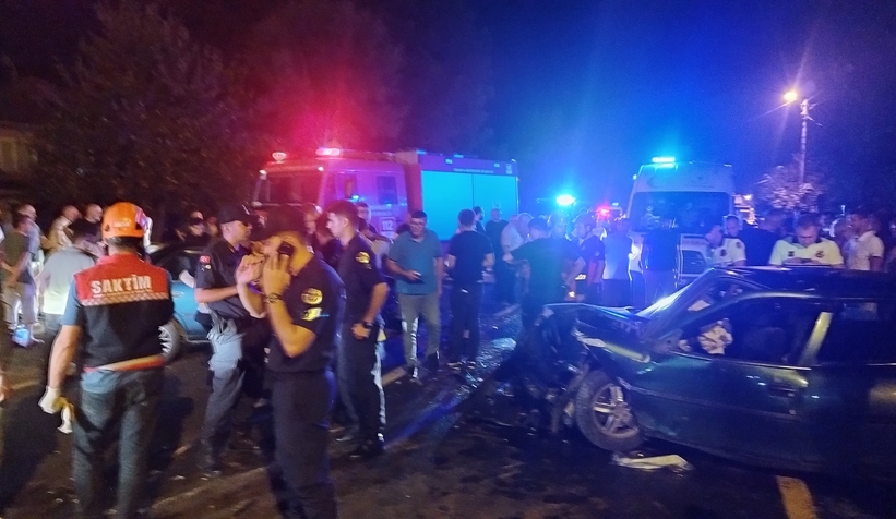 Vakıf'ta feci kaza 7 yaralı