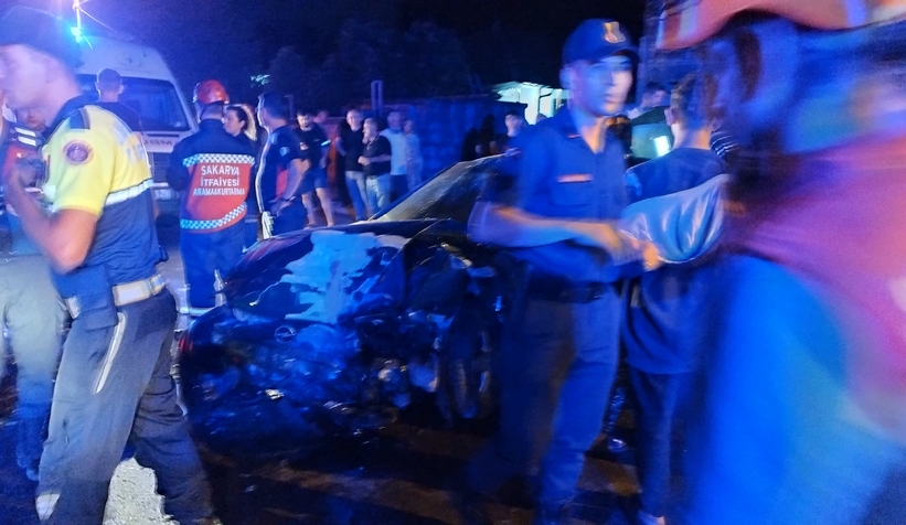 Vakıf'ta feci kaza 7 yaralı