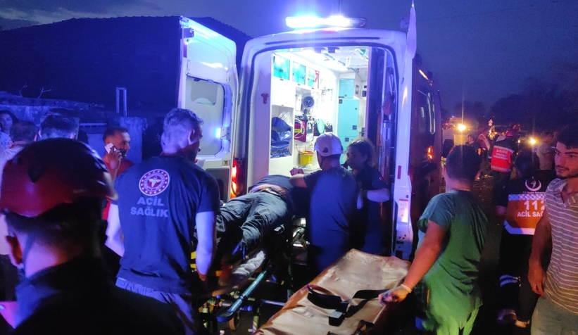 Vakıf'ta feci kaza 7 yaralı