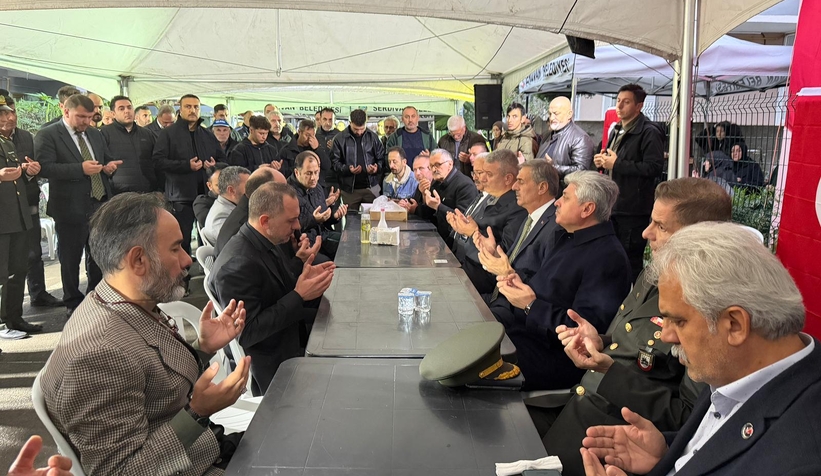 vali-dogan-ve-baskan-alemdar-dan-sehidin-ailesine-taziye-ziyaretiadlitezpuu