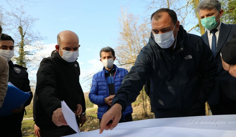 vali-kaldirim-5-milyon-tl-lik-proje-sahasini-incelediujhhqnv5sx