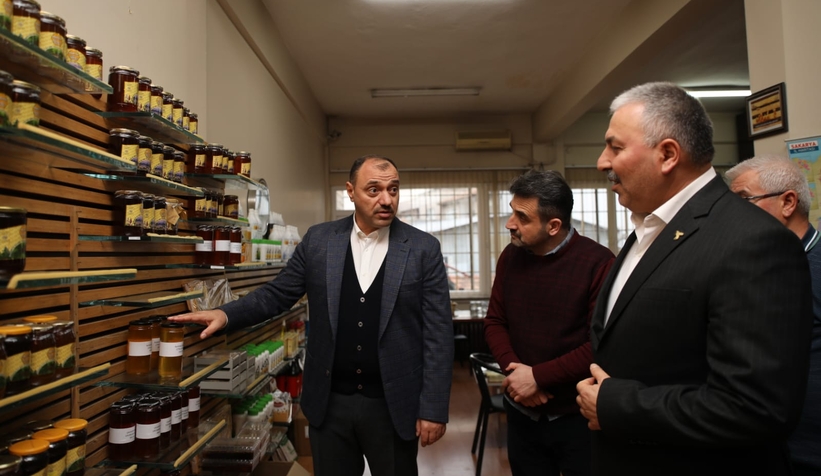 vali-kaldirim-aricilar-birligi-ni-ziyaret-ettiatrmzg5rnl