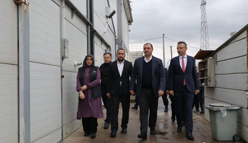 vali-kaldirim-dan-mantar-tesisine-gecmis-olsun-ziyaretin2hmeenitf