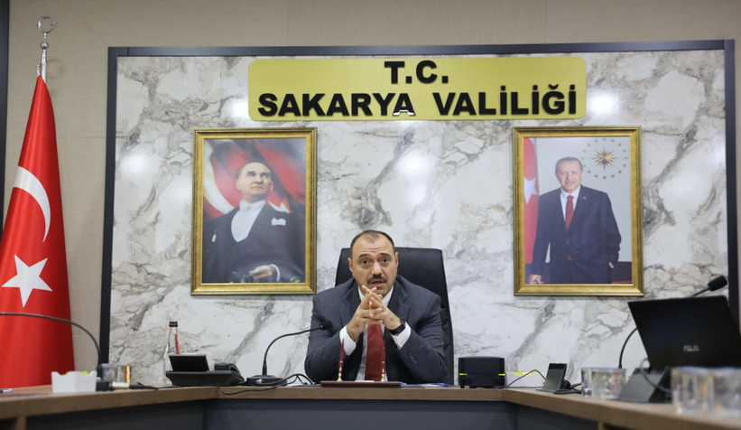 vali-kaldirim-dan-yetkililere-kar-talimati-sahada-oluns0mranhiyz
