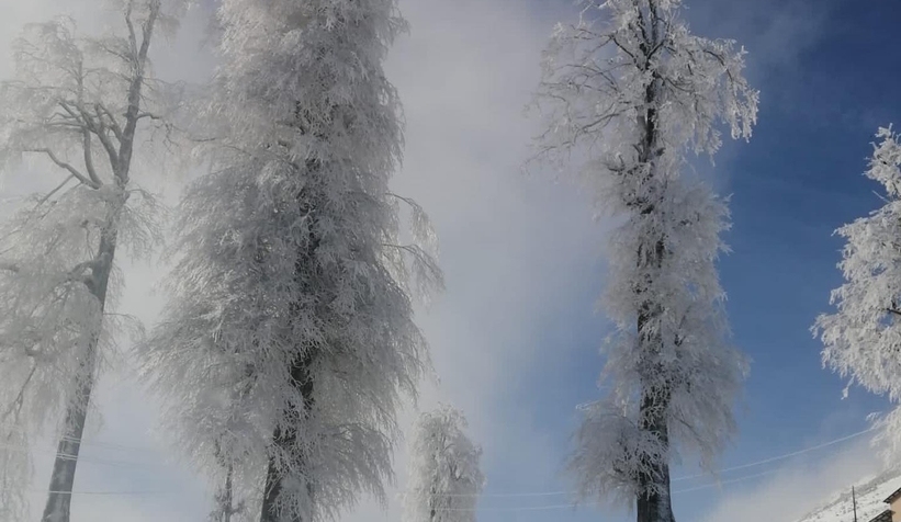 Vali Kaldırım'dan zirve paylaşımı
