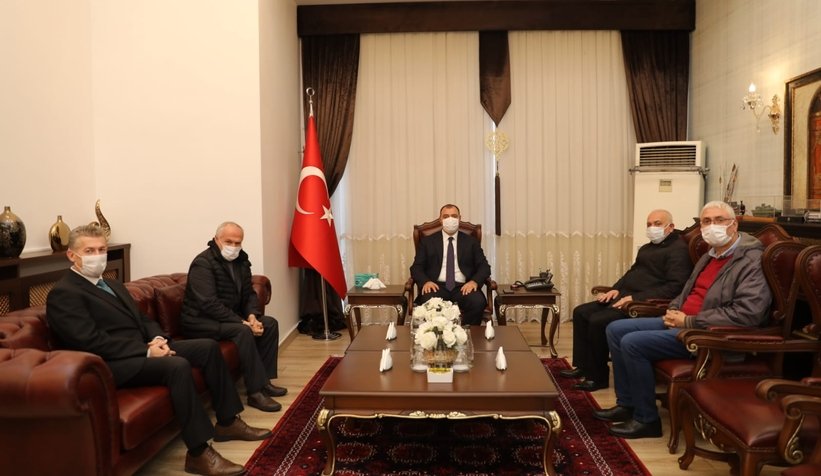 Vali Kaldırım, SGB yöneticilerini ağırladı