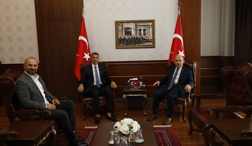 vali-karadeniz-sakarya-yi-her-yonuyle-tanimaya-devam-ediyormg1vcjvyrw