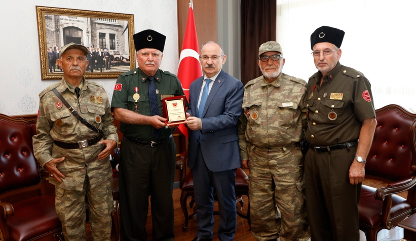 vali-karadenize-hayirli-olsun-ziyaretleri-devam-ediyordk1cedb1ql