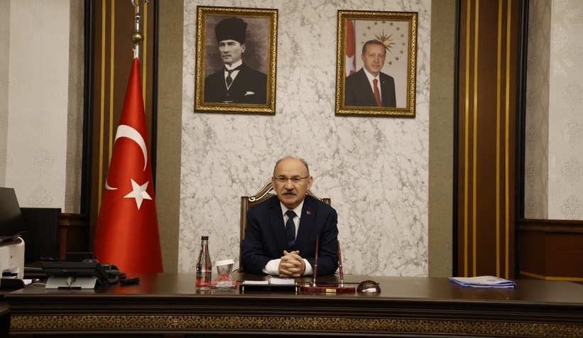 vali-yasar-karadeniz-goreve-basladiyw9ovtnfm1