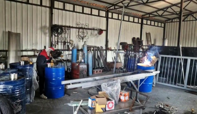 Variller depremzedeler için sobaya dönüşüyor