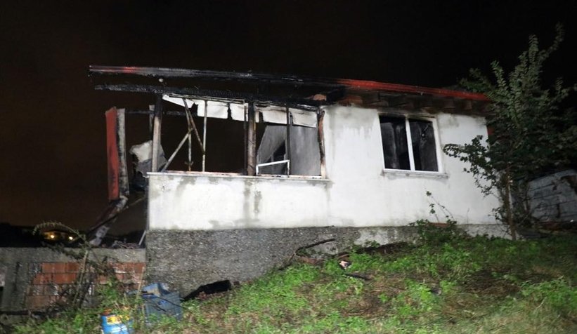 Yanan evde cesedi bulundu