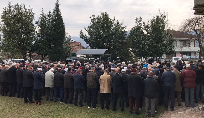 yanginda-olmustu-topraga-verildiv0hkemrdmk