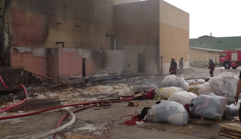 Yangının boyutu fotoğraflara yansıdı