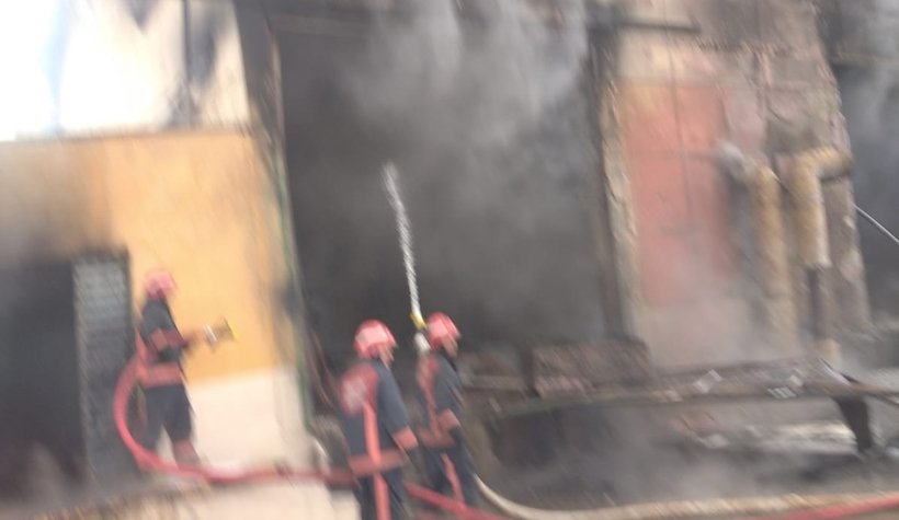 Yangının boyutu fotoğraflara yansıdı