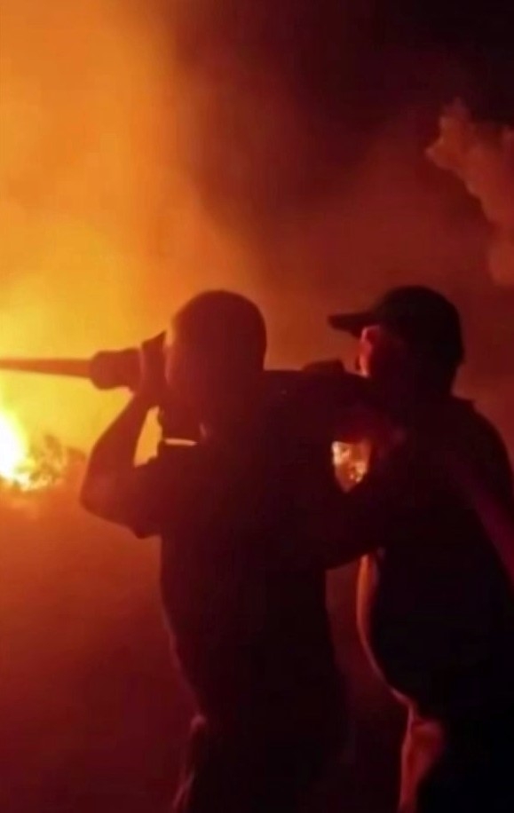 Yangınının görünmeyen kahramanları kamerada