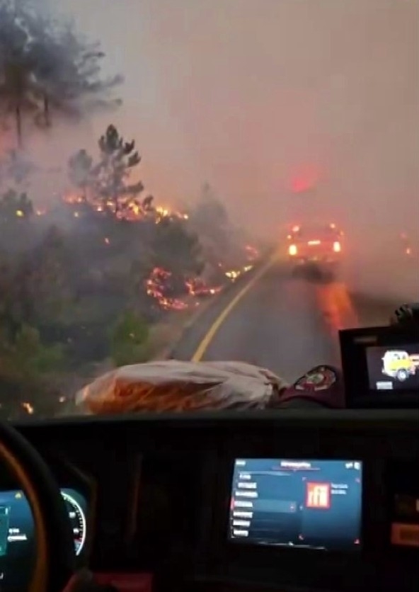 Yangınının görünmeyen kahramanları kamerada