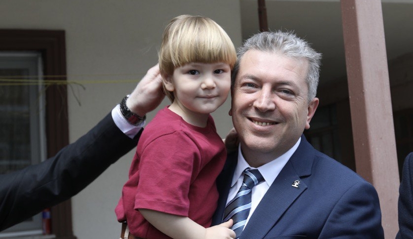 yaparsa-ak-parti-yaparv2ztdxbyni