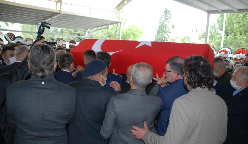 yargitay-cumhuriyet-savcisi-gure-son-yolculuguna-ugurlandirnphtxf4rh