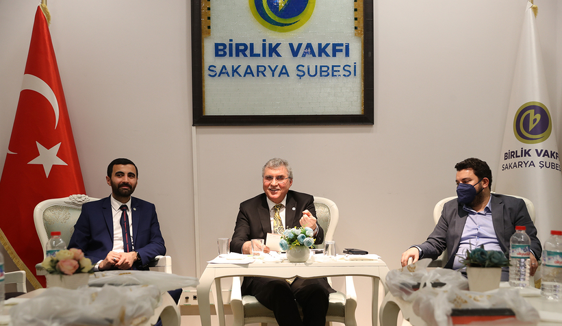 Yarının gençlerine ışık olacak ve hedeflere ulaştıracağız