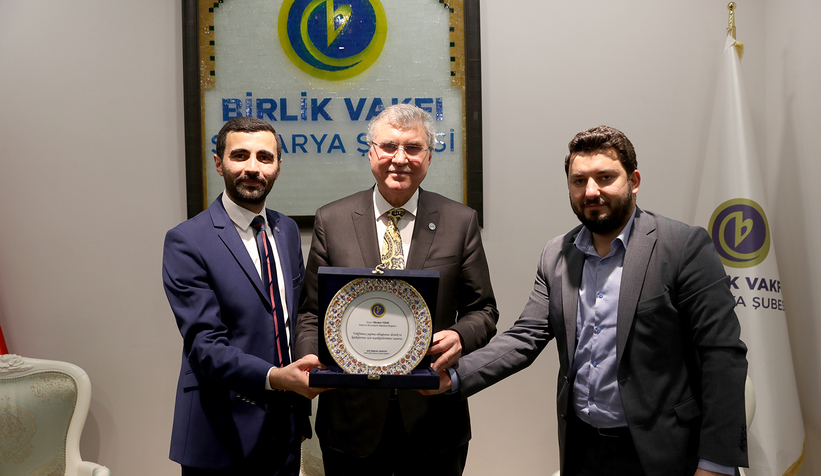 Yarının gençlerine ışık olacak ve hedeflere ulaştıracağız