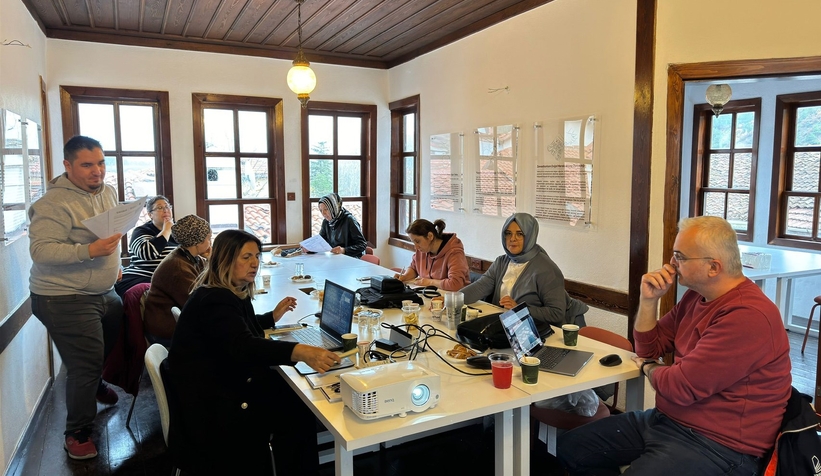 yarinin-koyleri-projesi-nde-ilk-egitimnhj1a2zql2
