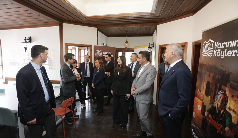 yarinin-koyleri-tarakli-dijital-merkezi-resmi-acilisi-yapildis21uk2tek1