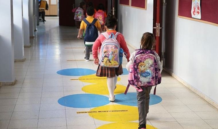 Milli Eğitim Bakanı Mahmut Özer'den yüz yüze eğitim açıklaması