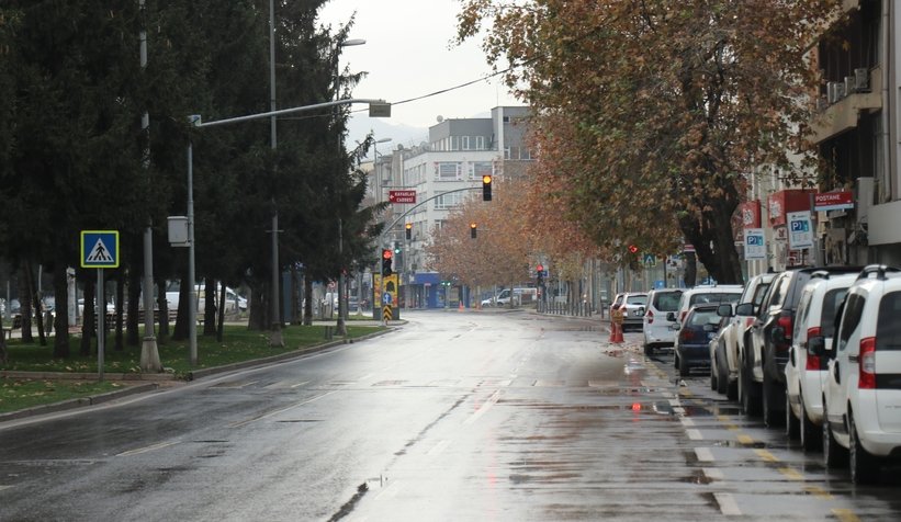 Yasak gününde şehirden bu fotoğraflar geldi