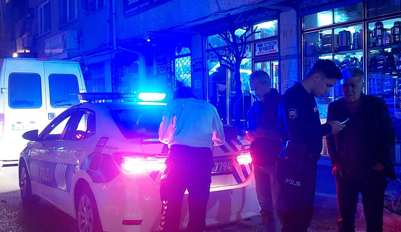 yasak-yerden-u-donusu-yapti-motosikletli-yaralandiwha4djzpwv