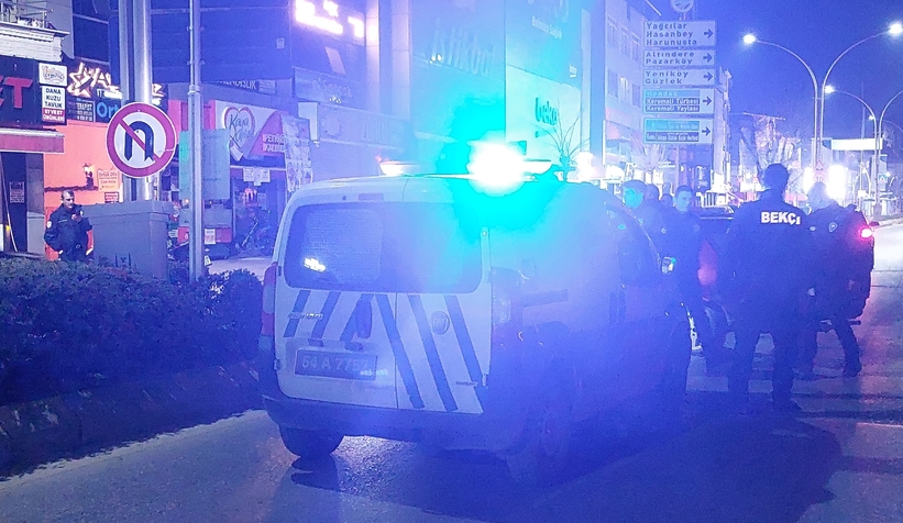 yasak-yerden-u-donusu-yapti-motosikletli-yaralandiwha4djzpwv