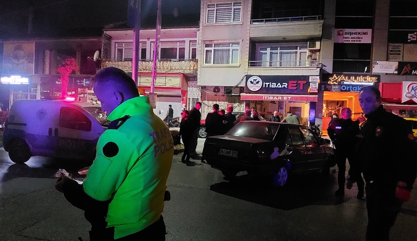 yasak-yerden-u-donusu-yapti-motosikletli-yaralandiwha4djzpwv