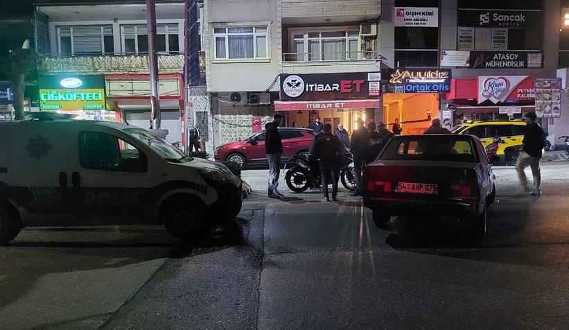 yasak-yerden-u-donusu-yapti-motosikletli-yaralandiwha4djzpwv