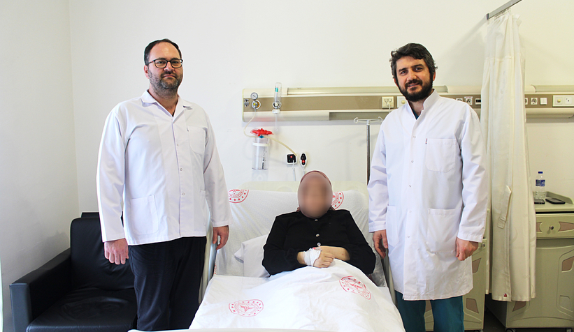 yasamiyla-ve-edebiyata-biraktigi-izlerle-genclige-isik-oldur0xocmvord