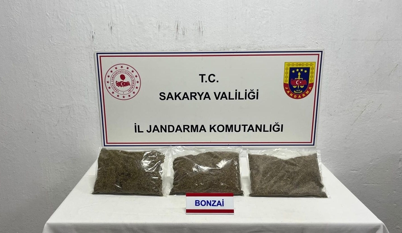 yasli-adam-kilolarca-uyusturucu-ile-yakalandioengmuxtcw