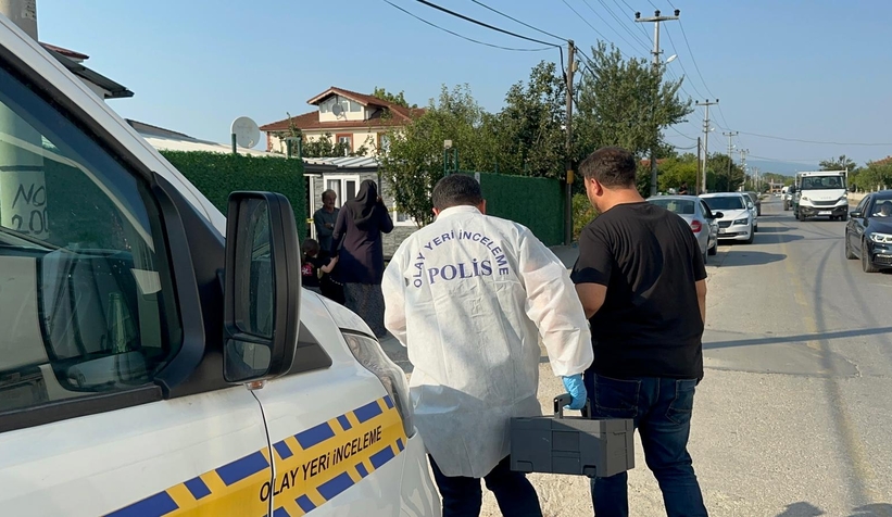 Yaşlı adam silahla başından vurulmuş halde bulundu