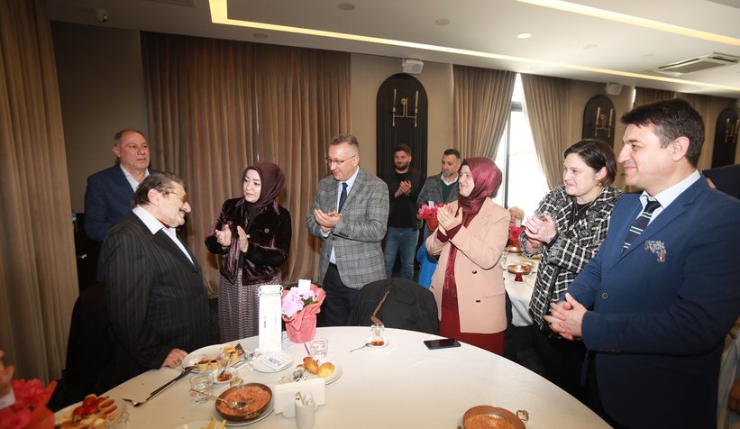 Yaşlılar baş tacımızdır