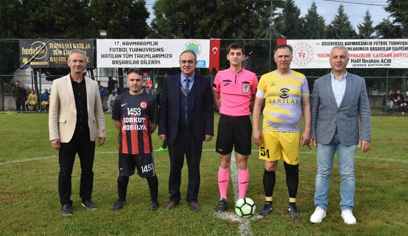 Yattara Hendek'teki etkinlikte forma giydi