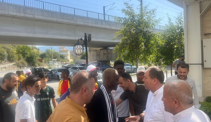yattara-ve-takimi-geyve-de-unutulmaz-gun-yasattivnhytu1mat