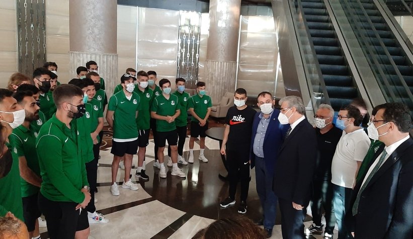Yavuz, Yüce ve Tever'den Sakaryaspor'a ziyaret