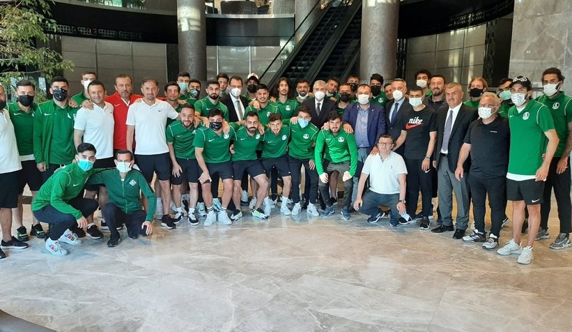 Yavuz, Yüce ve Tever'den Sakaryaspor'a ziyaret