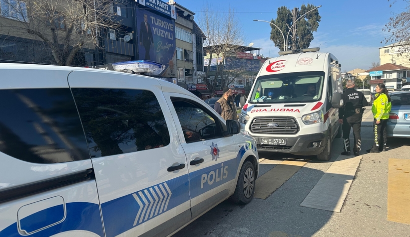 yaya-gecidinde-carpistilar-2-yaralikzlryuppk0