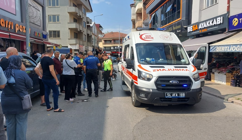 Yaya Kadına Kamyonet Çarptı: Sürücü Kaçtı, Vatandaş Takip Etti!