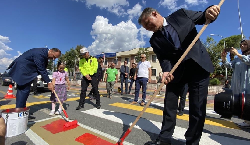 Yayalara Öncelik Duruşu, Hayata Saygı Duruşu etkinliği