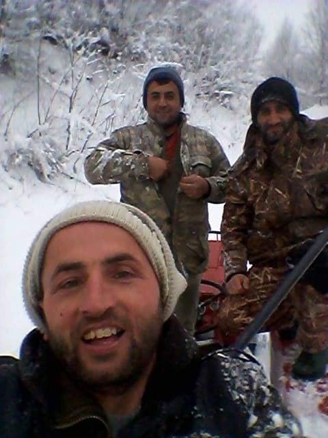 Ot biçerken devrilen traktörün altında kalıp öldü