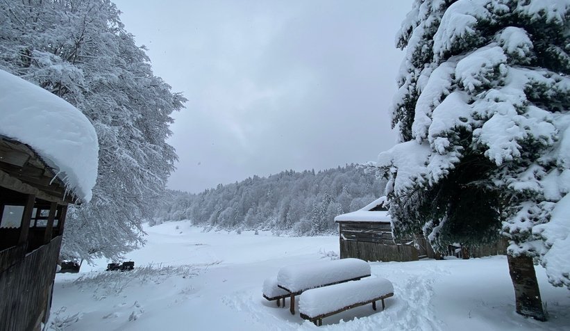 Yaylalardan kar manzaraları