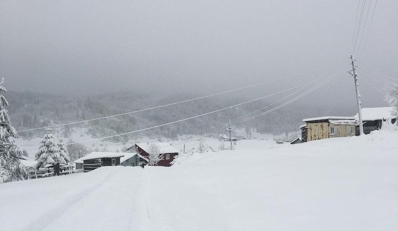 Yaylalardan kar manzaraları