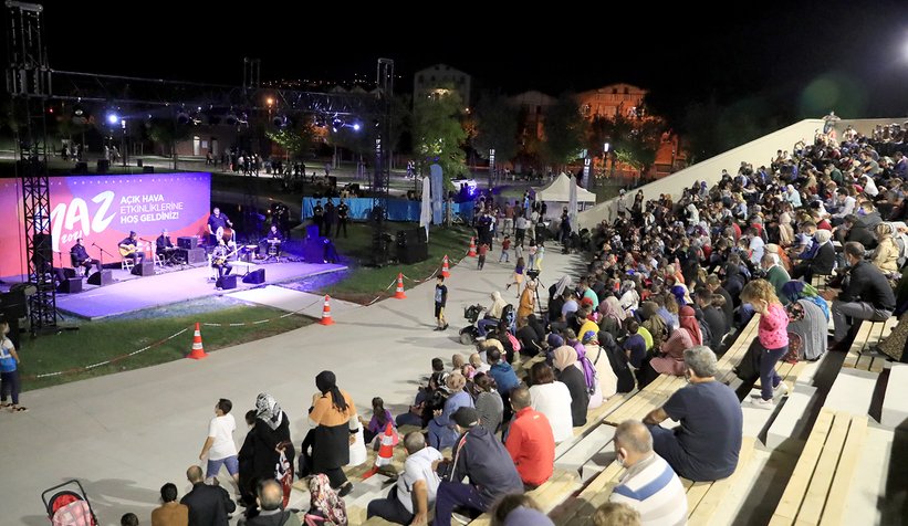 Yaz Etkinlikleri coşku dolu konser ile başladı